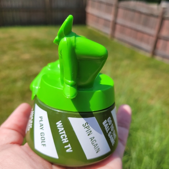 Cute & Kitschy Vintage Avon Man's Decision Maker Decanter ~ FINAL PRICE! - Picture 9 of 13